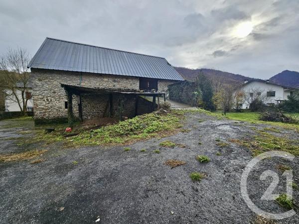 Maison à vendre  4 pièces - 168 m2 LICQ ATHEREY - 64