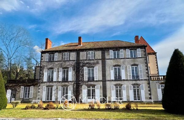 Château à Riom