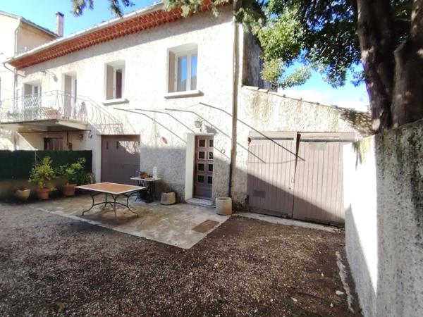 Malaucène (84340) MAISON DE VILLAGE