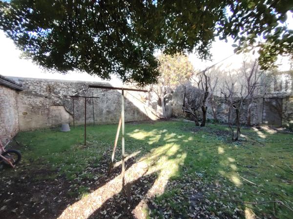 Malaucène (84340) MAISON DE VILLAGE