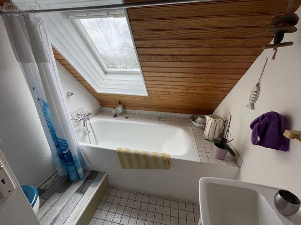 Maison à vendre à Ploemeur dans le Morbihan (56270), ref : 56082-1525   
Kerveganic