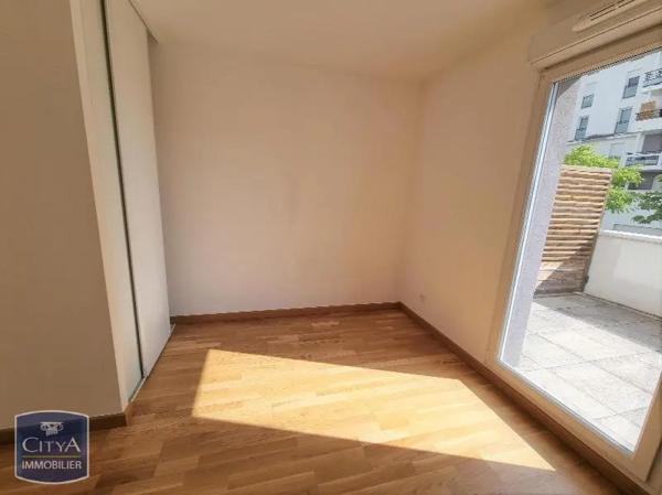 Appartement à louer 4 pièces 87.88m²