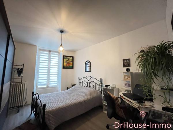 Immeuble à vendre 9 pièces de 206 m²