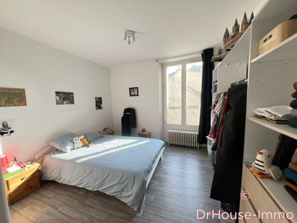 Immeuble à vendre 9 pièces de 206 m²