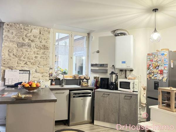 Immeuble à vendre 9 pièces de 206 m²