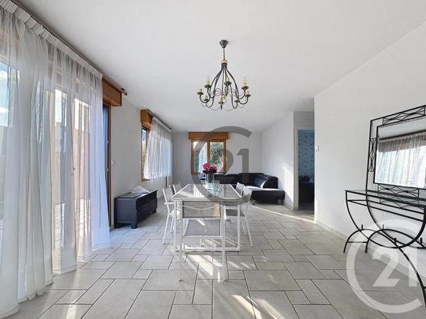 Maison à vendre  4 pièces - 96,50 m 2   GUERANDE  - 44