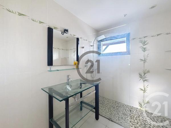 Maison à vendre  4 pièces - 96,50 m 2   GUERANDE  - 44