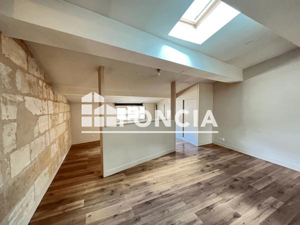 Location Studio 42.87 m² - 51/53 RUE BOUQUIERE Bordeaux 33000