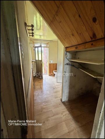 Ensemble immobilier à rénover à SAINT DIZIER LEYRENNE (23)