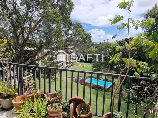 Didier – F2 lumineux avec grande terrasse et vue sur jardins et piscine