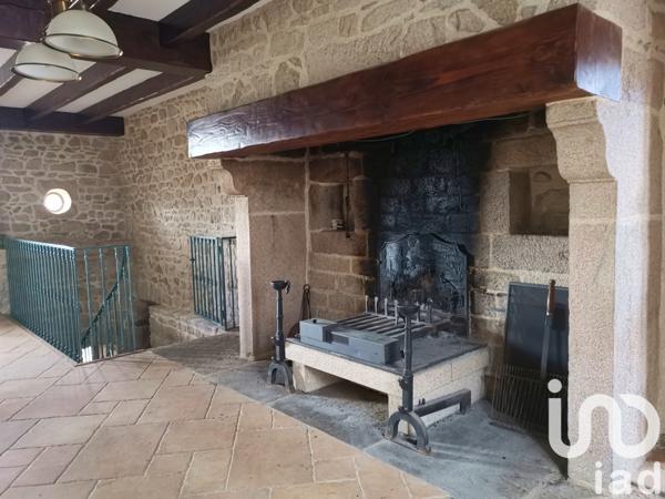 Immeuble à vendre 200 m² Peyrelevade