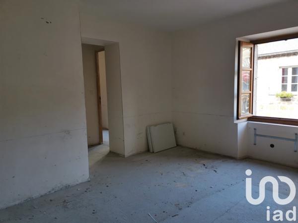 Immeuble à vendre 200 m² Peyrelevade
