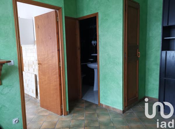 Immeuble à vendre 200 m² Peyrelevade