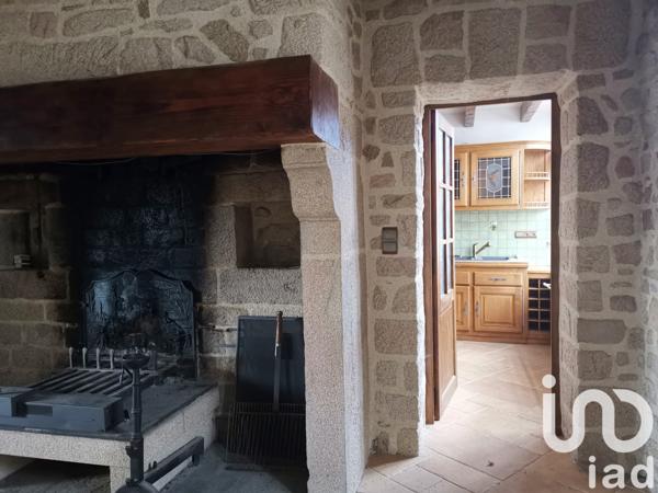 Immeuble à vendre 200 m² Peyrelevade