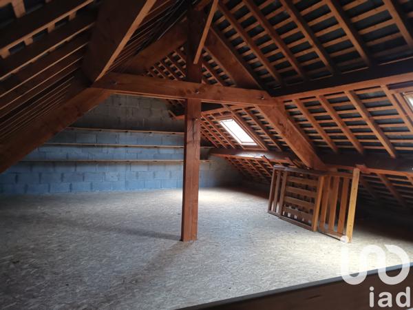 Immeuble à vendre 200 m² Peyrelevade