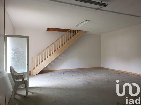Immeuble à vendre 200 m² Peyrelevade