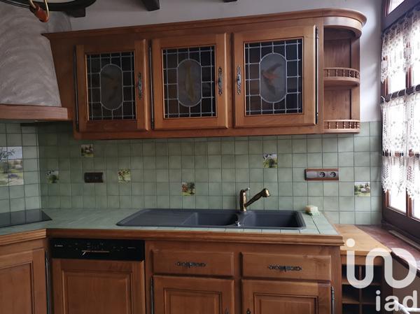 Immeuble à vendre 200 m² Peyrelevade