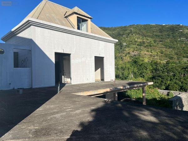 Villa à vendre à Saint-Denis à la Réunion (97400), ref : 97405/166