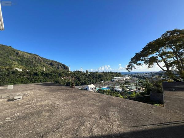 Villa à vendre à Saint-Denis à la Réunion (97400), ref : 97405/166