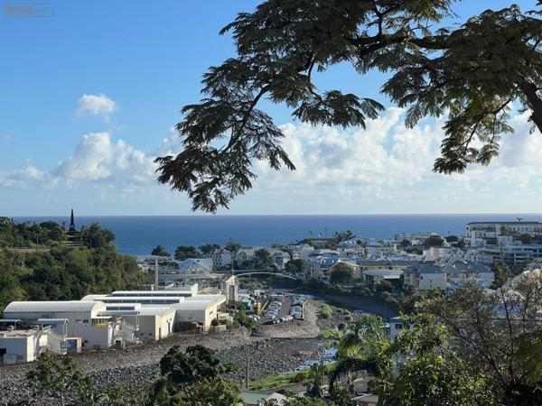Villa à vendre à Saint-Denis à la Réunion (97400), ref : 97405/166