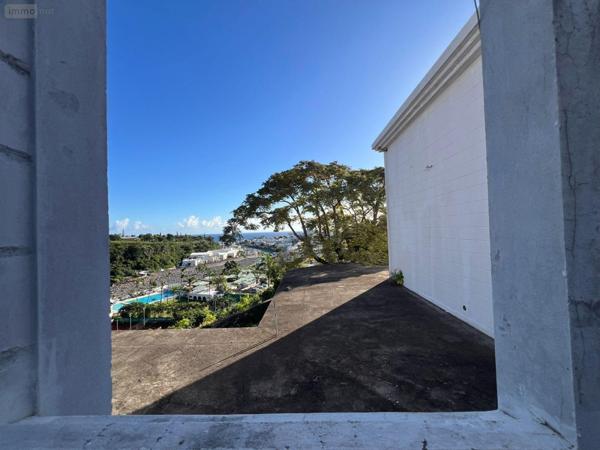 Villa à vendre à Saint-Denis à la Réunion (97400), ref : 97405/166