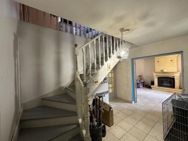 Maison Périgourdine en pierre avec piscine