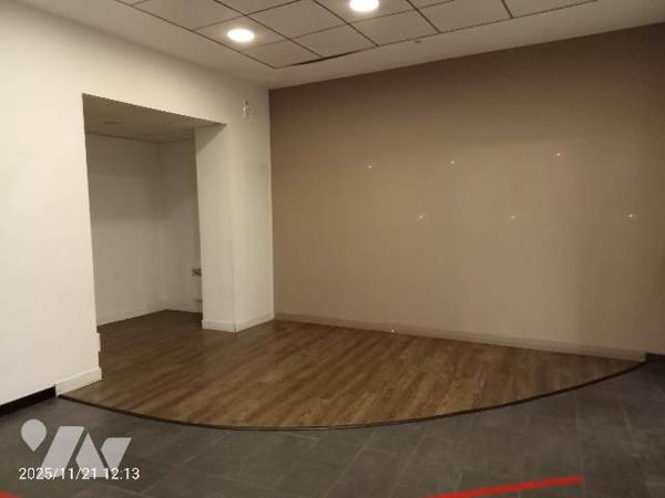 Immeuble de Rapport à vendre à usage commercial et Habitation