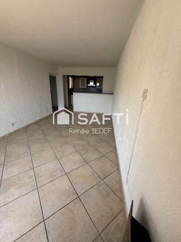 A vendre- Beau 2 piéces avec terrasse, piscine et garage- Nice Ouest