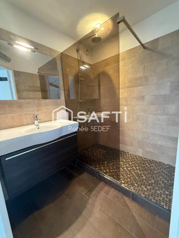 A vendre- Beau 2 piéces avec terrasse, piscine et garage- Nice Ouest