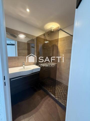 A vendre- Beau 2 piéces avec terrasse, piscine et garage- Nice Ouest