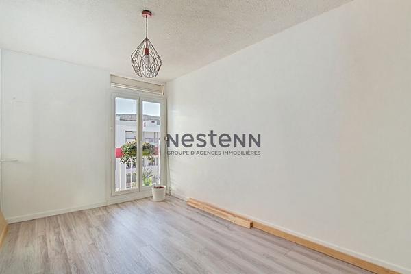Appartement T4 80 m² avec balcon et vue dégagée