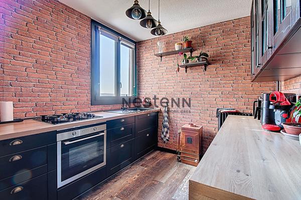 Appartement T4 80 m² avec balcon et vue dégagée