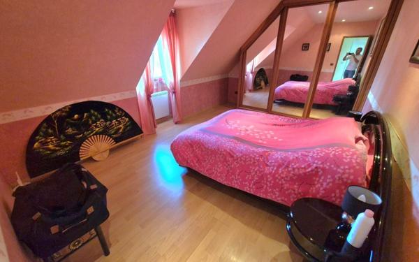 Maison à vendre    5 pièces •  Jouy-le-Châtel