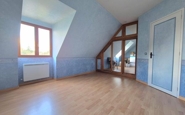 Maison à vendre    5 pièces •  Jouy-le-Châtel