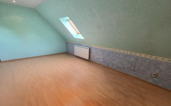 Maison à vendre    5 pièces •  Jouy-le-Châtel