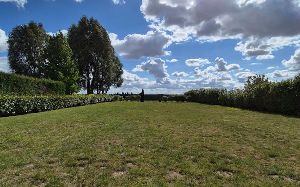 Maison à vendre    5 pièces •  Jouy-le-Châtel