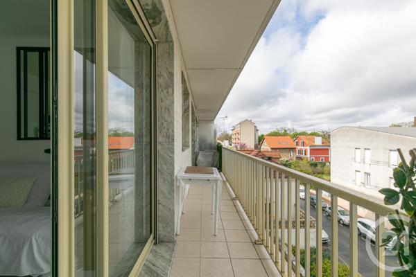 Appartement F2 à vendre  2 pièces - 39,29 m2 ST MAUR DES FOSSES - 94