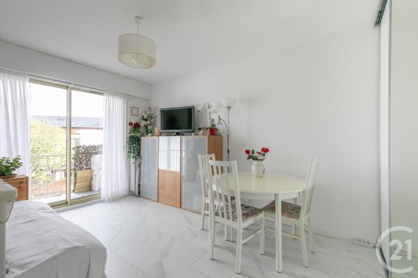 Appartement F2 à vendre  2 pièces - 39,29 m2 ST MAUR DES FOSSES - 94