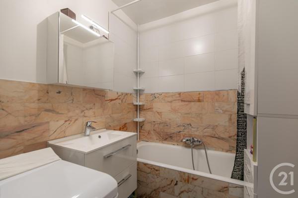 Appartement F2 à vendre  2 pièces - 39,29 m2 ST MAUR DES FOSSES - 94