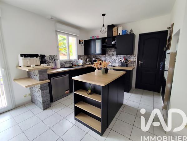 Maison à vendre 4 pièces 96 m² Beaufort-en-Anjou