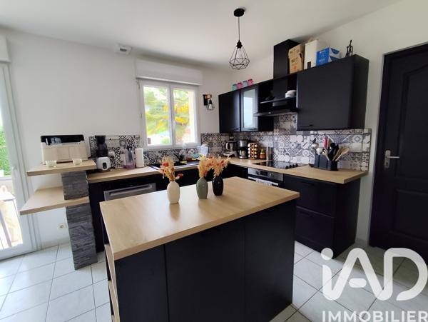 Maison à vendre 4 pièces 96 m² Beaufort-en-Anjou