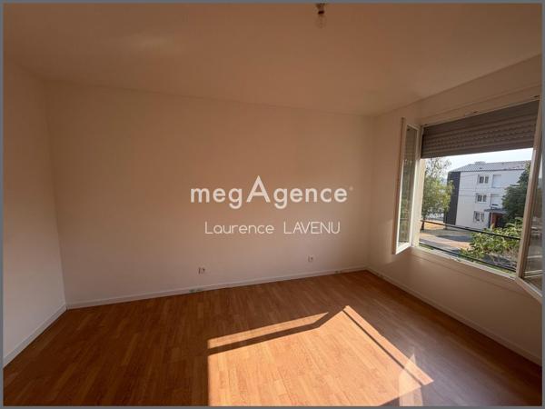 Maison à ARGENTON-SUR-CREUSE, 36200 - 4 pièces 77m²