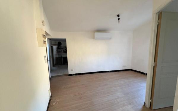 Appartement à vendre    2 pièces • 26,92 m2 L'Escarène
