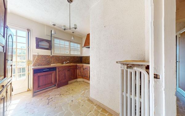 Maison à vendre    7 pièces •  Gleizé