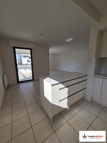 La Ville en Bois - Appartement T3 dans résidence de staning. La rochelle