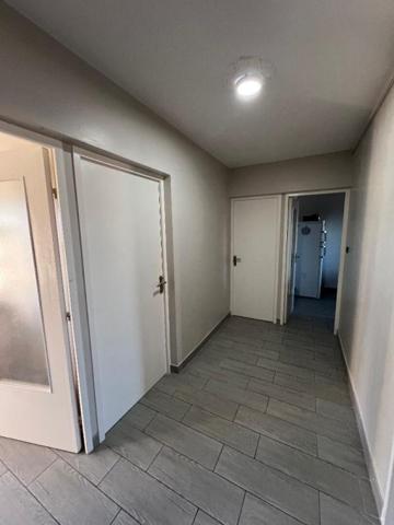 Appartement Valence 5 pièce(s) 83 m2, garage, cave