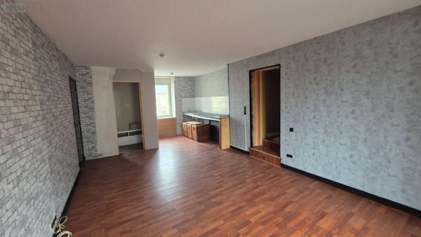 Immeuble à vendre à Châtillon-sur-Colmont en Mayenne (53100), ref : 2880