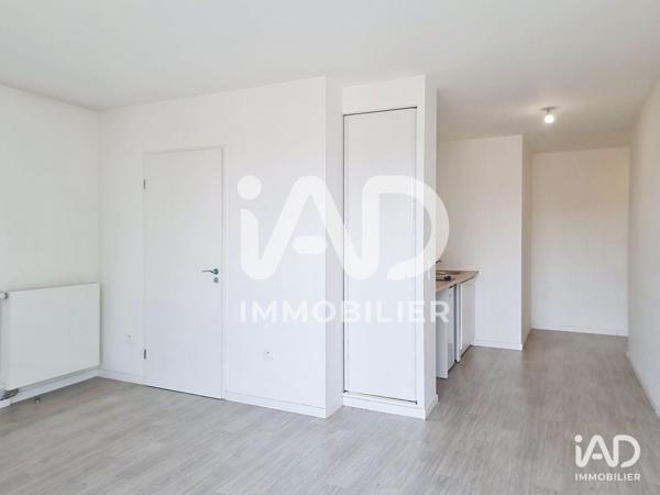 Location studio 32 m² Aulnay-sous-Bois