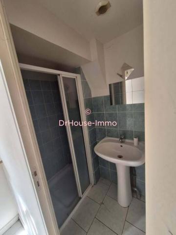 Immeuble à vendre 10 pièces de 247 m²
