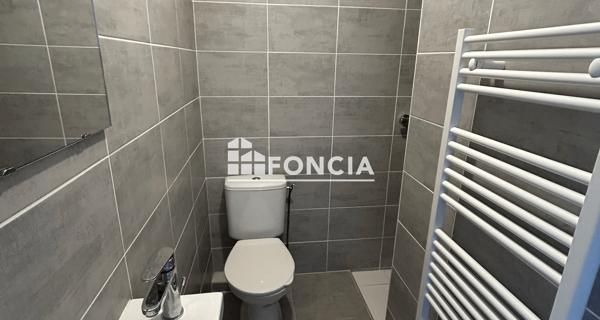 Location Studio 22.23 m² - Bourg-lès-valence 26500